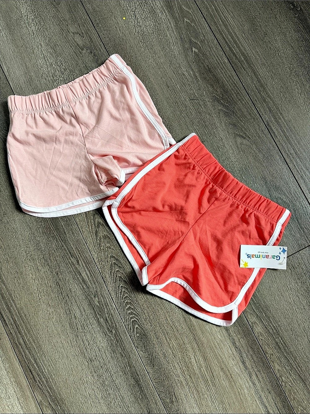 Garanimals Dolphin Shorts 2-Pack Girls Shorts Pink & Red Size 4T Like New